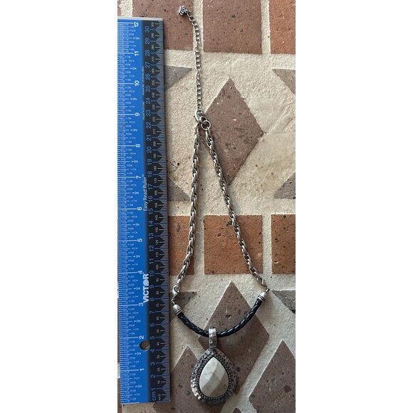 Premier Designs Necklace & Reversible Earrings Set: Versatile Jewelry for Every - Picture 8 of 10